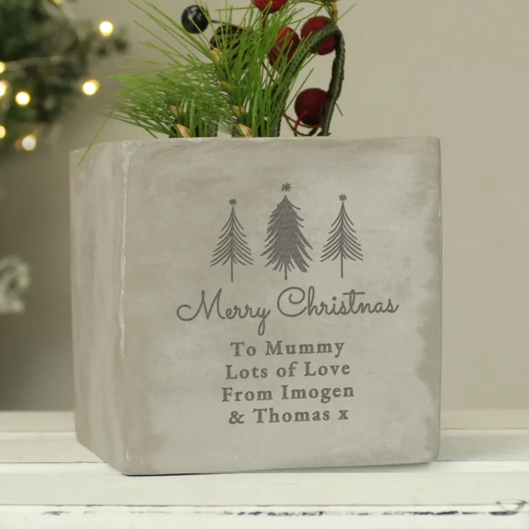 P0113A94 Personalised Christmas Tree Design Concrete Planter